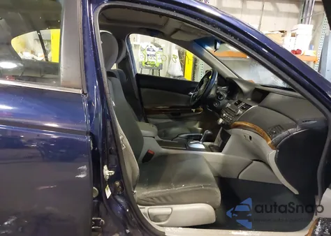 2012 Honda Accord 2.4 Ex z USA, uszkodzony, nr VIN 1HGCP2F77CA018116